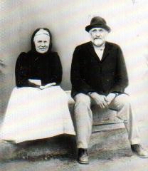 Klaas and Anna (Warkentin) Friesen - Dad's grandparents